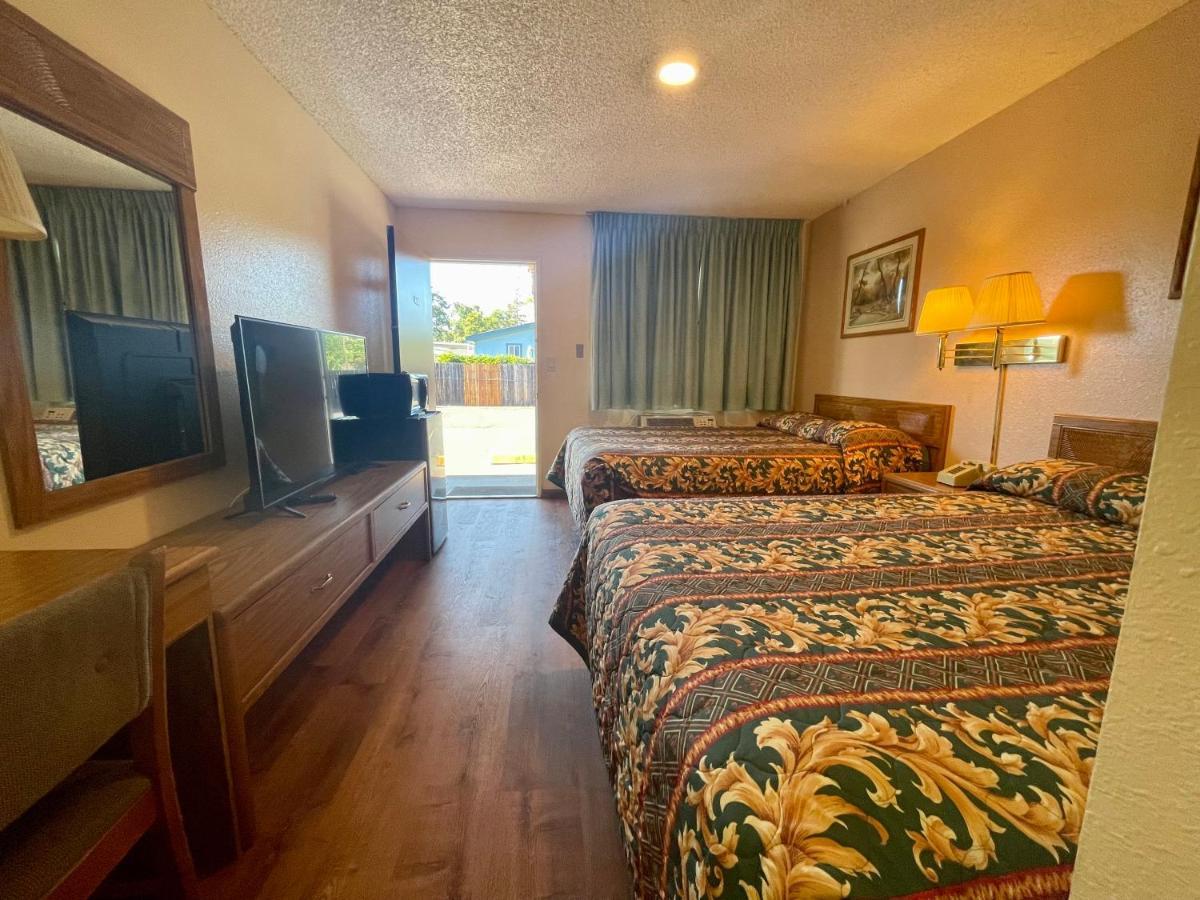 Regency Inn Lakeport Extérieur photo