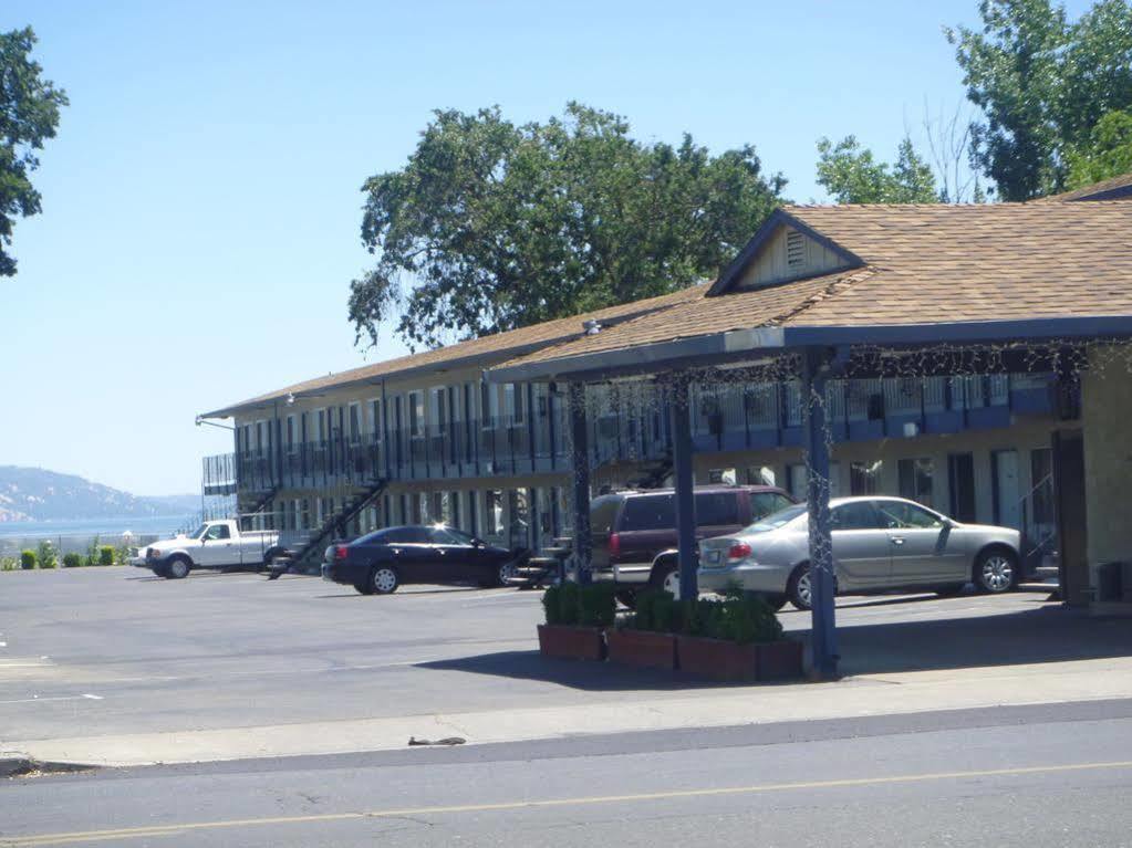 Regency Inn Lakeport Extérieur photo