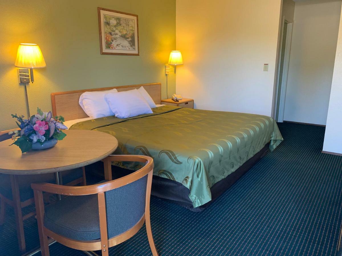Regency Inn Lakeport Extérieur photo